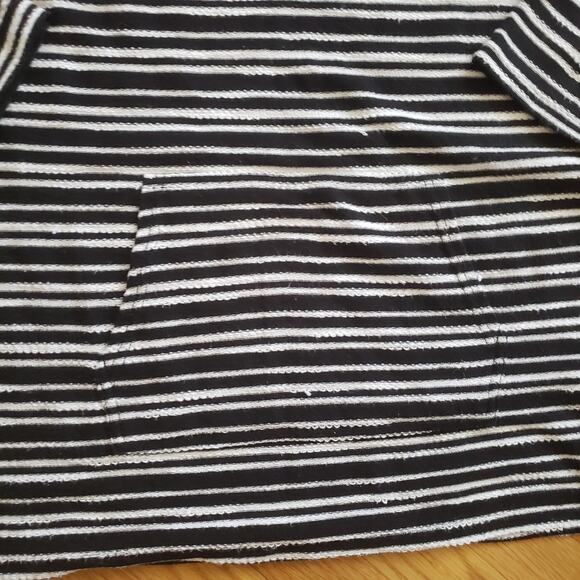 Liz Claiborne Weekend Striped Tunic Top Women’s M Black White 3/4 Sleeve V-Neck - Picture 6 of 8